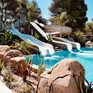 Holacamp Garrofer 2* Sitges