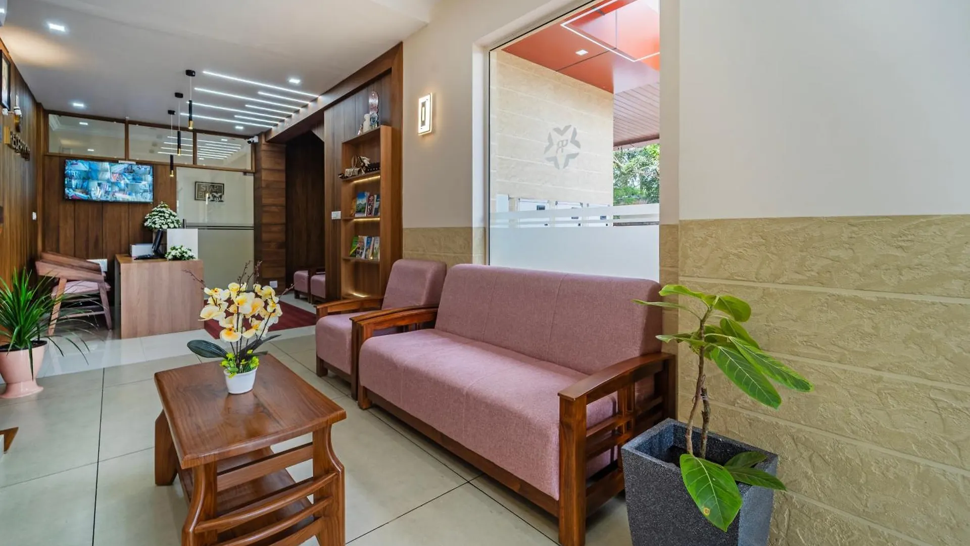 Treebo Thoduvas Star Plaza Cochin Airport Hotel Nedumbassery