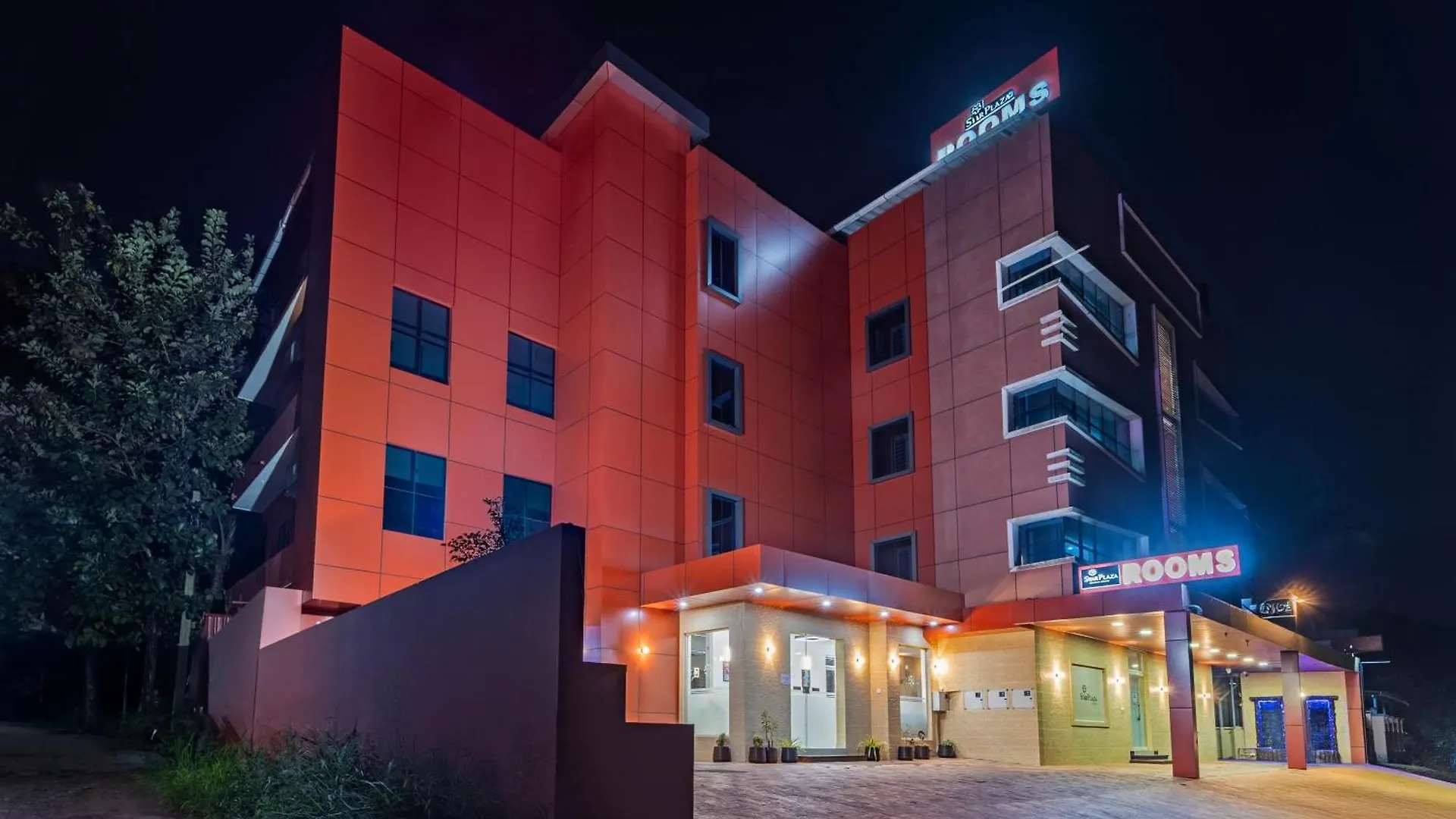 Treebo Thoduvas Star Plaza Cochin Airport Hotel Nedumbassery