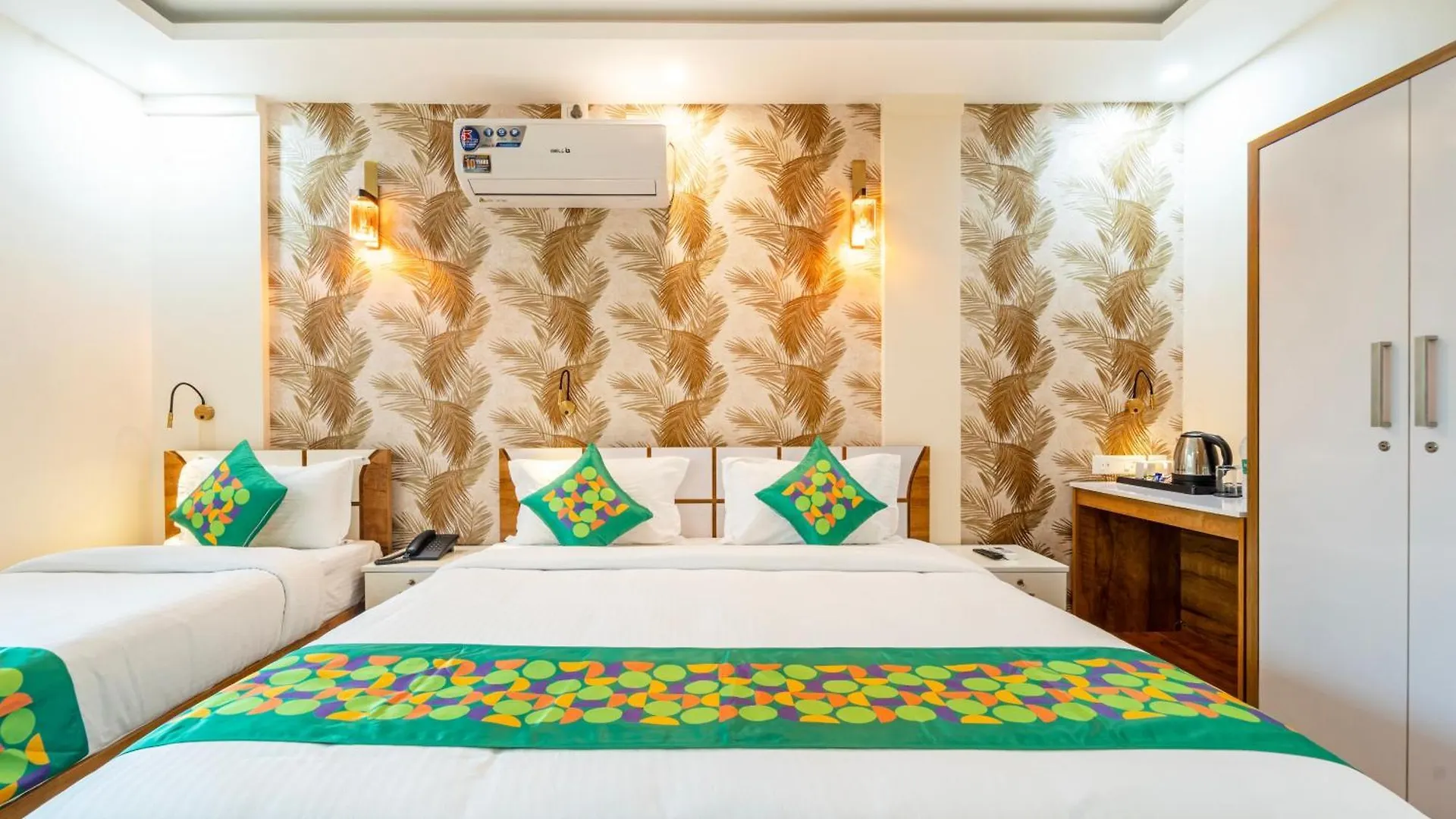 Treebo Thoduvas Star Plaza Cochin Airport Hotel Nedumbassery 3*,