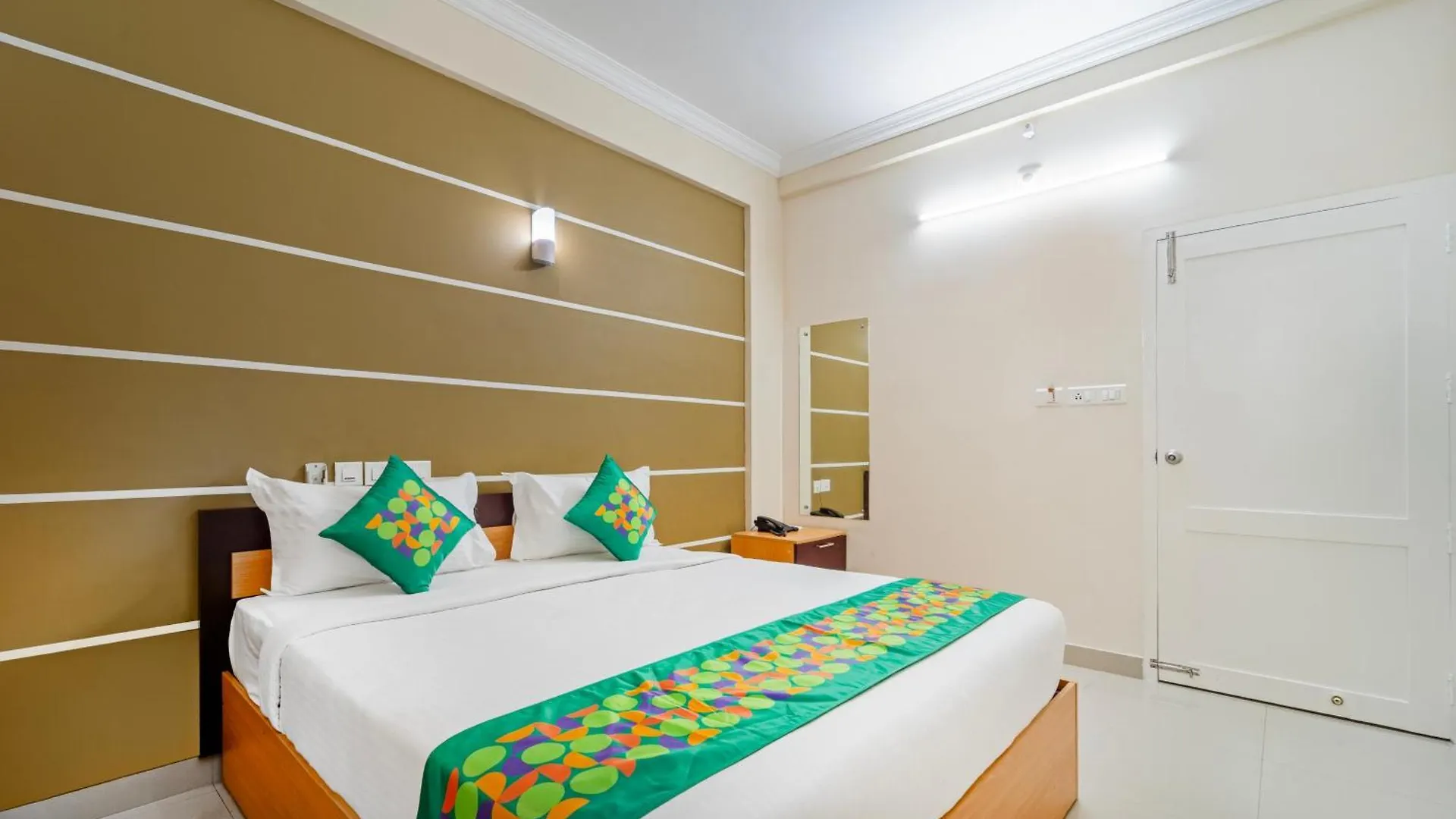 Treebo Thoduvas Star Plaza Cochin Airport Hotel Nedumbassery 3*,  India